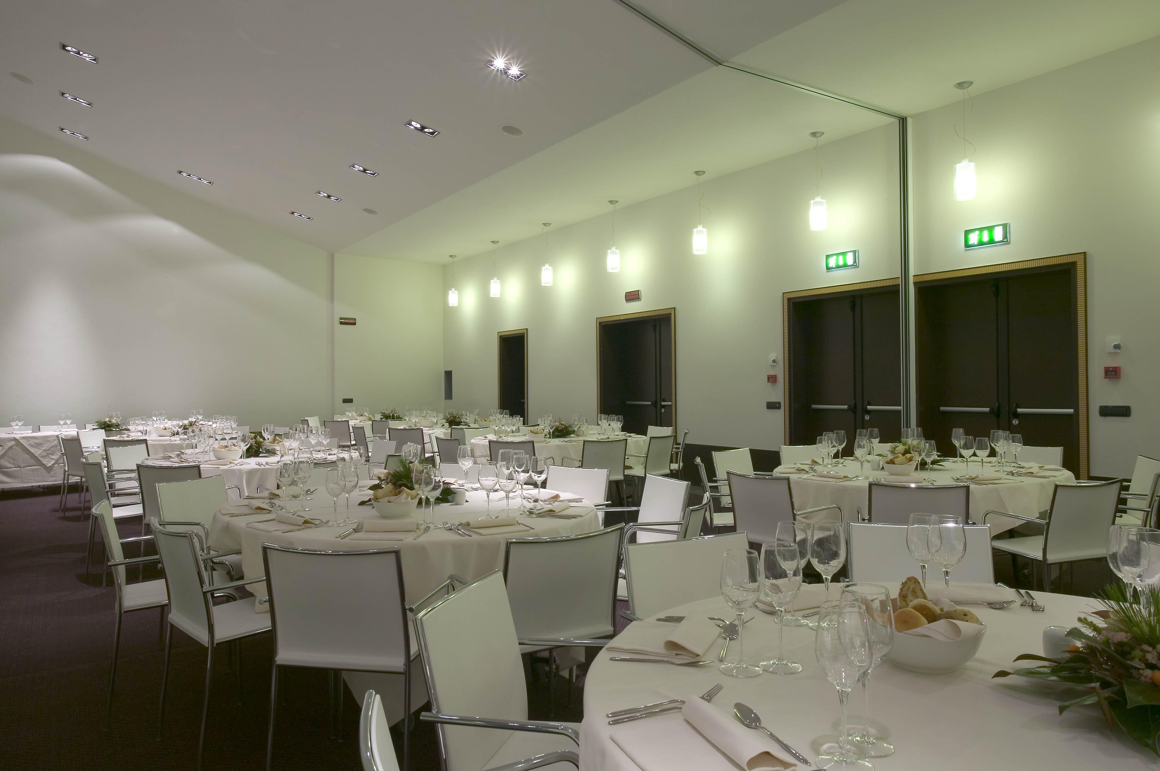 Una Hotels Malpensa Cerro Maggiore Ngoại thất bức ảnh
