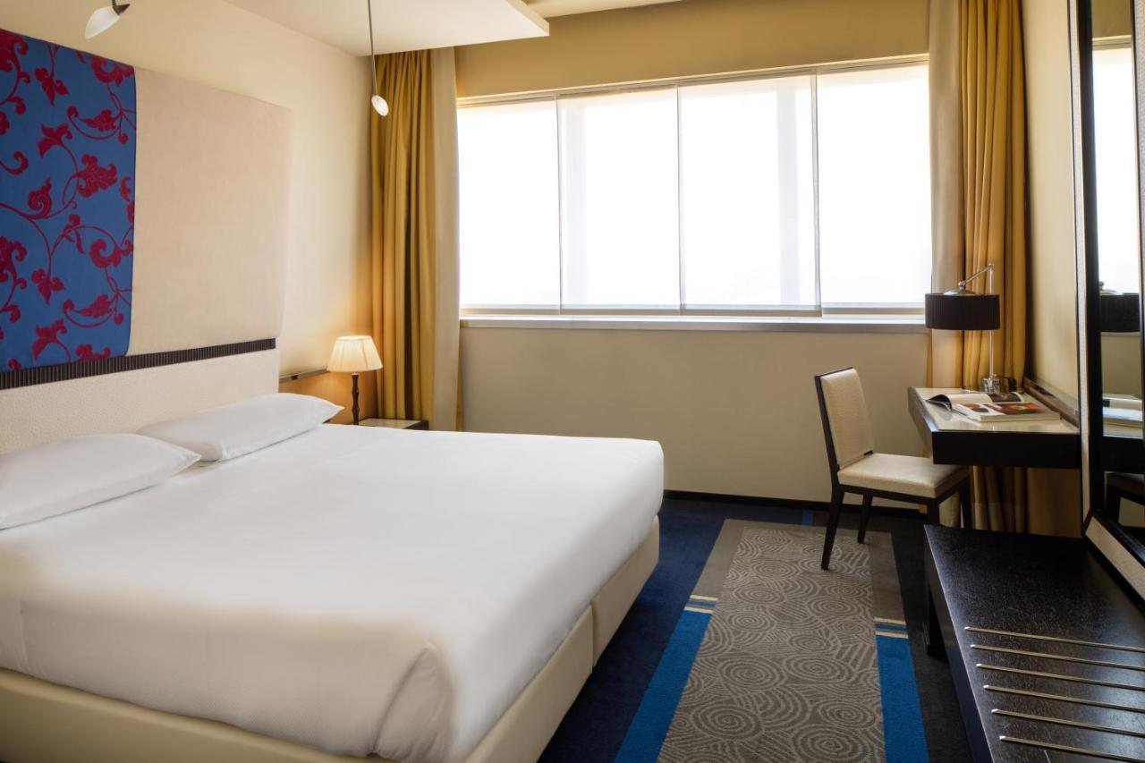 Una Hotels Malpensa Cerro Maggiore Ngoại thất bức ảnh