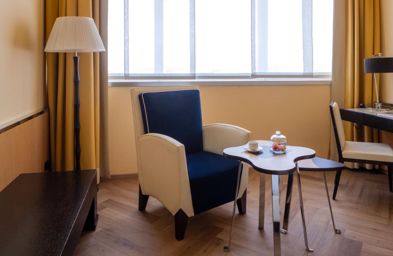 Una Hotels Malpensa Cerro Maggiore Ngoại thất bức ảnh